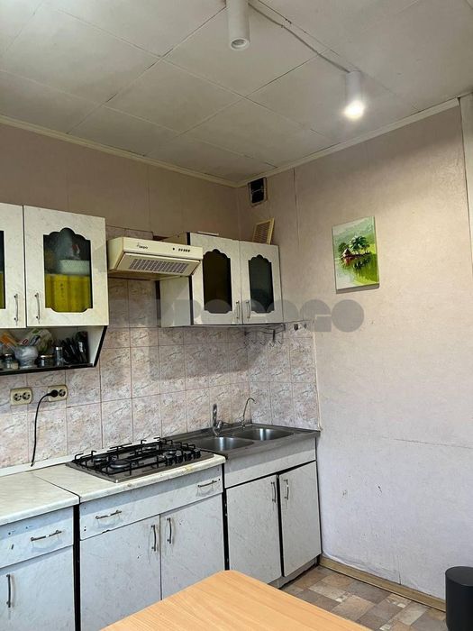 Продаж 2к квартири вул. Червоної Калини