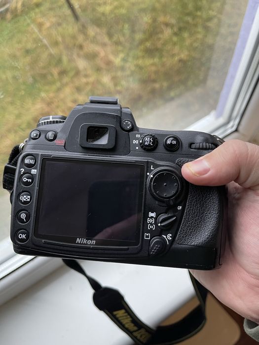 Nikon D300 в гарному стані