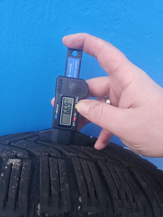 Michelin alpine 6 205 55 r16