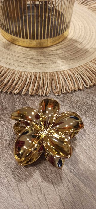 Złota spinka/klips do włosów