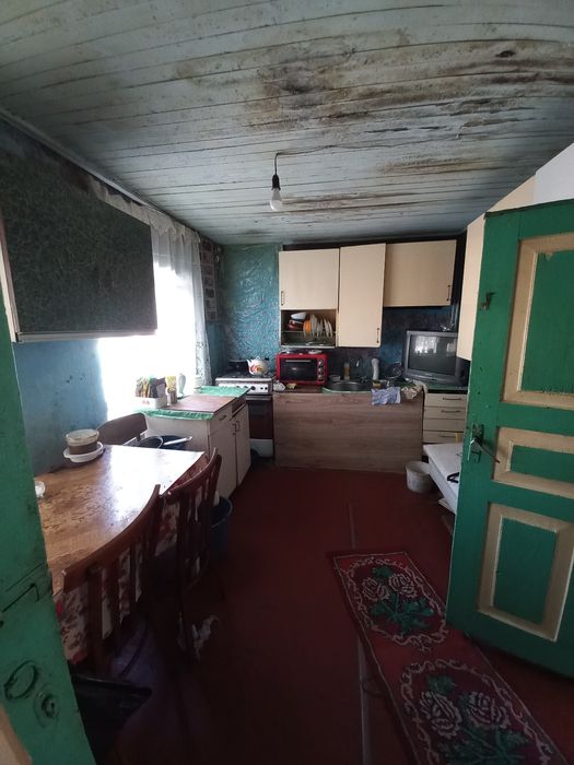 Продається будинок з землею Пухівка