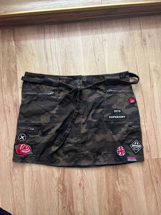 Superdry spódniczka moro 38 M mini