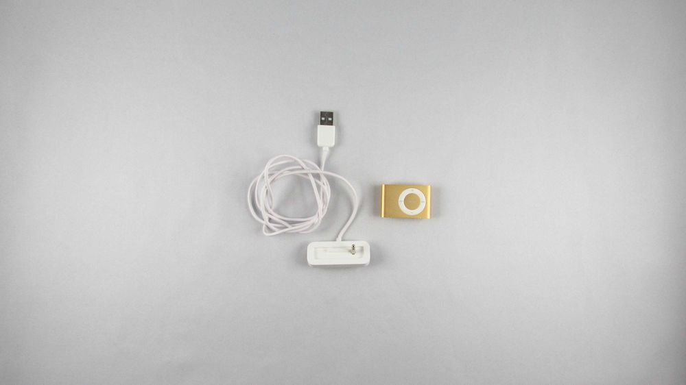 APPLE - iPod Shuffle A2125 1GB 2 generacja złoty