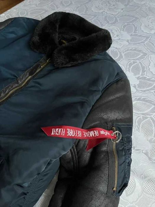 Kurtka męska zimowa bomberka pilotka Alpha Industries B-3 M unikat  L