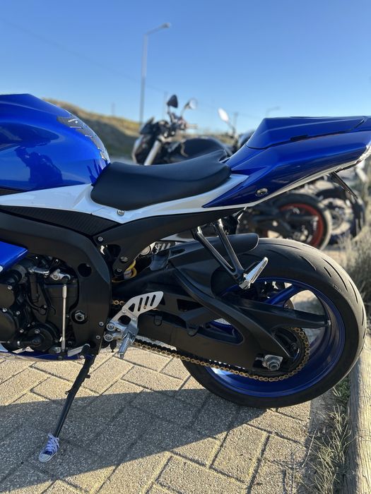 Suzuki gsxr750 k8