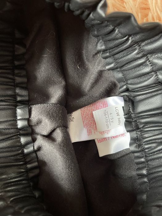 Продам шорти шкіряні дитячі