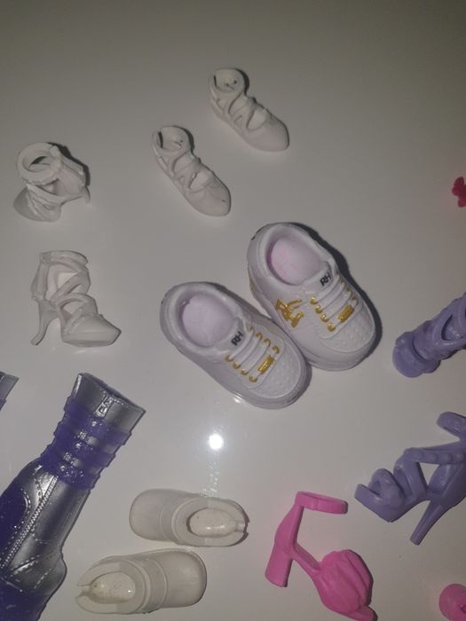 Buty orginalne Barbie  Mattel  Rainbow High