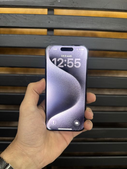 iPhone 15pro blue titanium
