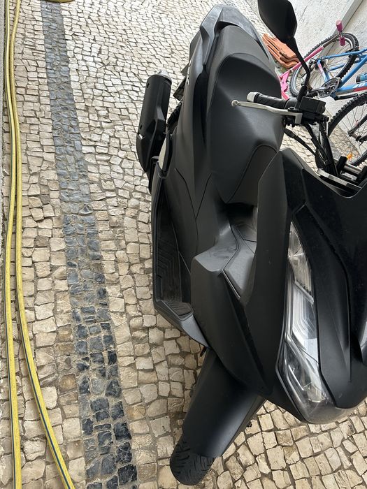 Honda PCX como nova