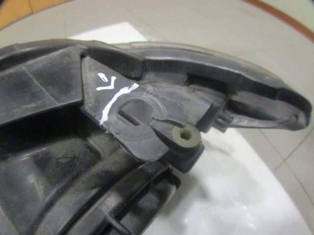 Ótica / farol direita JAGUAR XF (X250)
