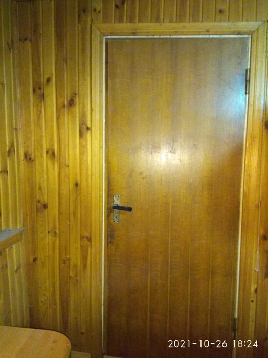 Продам частину будинку,недорого!