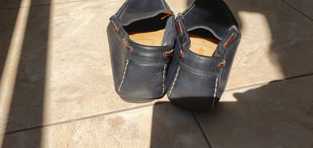 Mokasyny ze skóry DINGO rozmiar 43 wkładka 27,5cm stan bardzo dobry