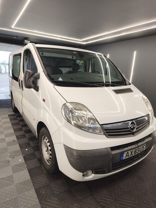 Opel Vivaro 2.0 2014 3 Lugares - Traffic