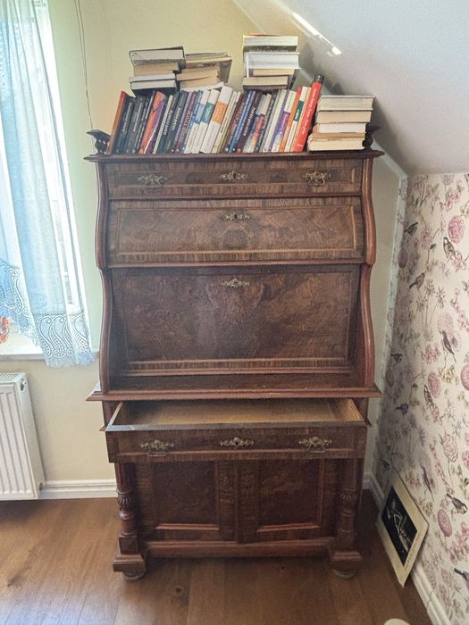 Sekretarzyk drewniany