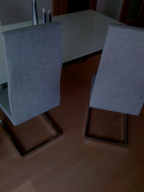 Cadeiras Sala cinzenta platinium por úNik Design.