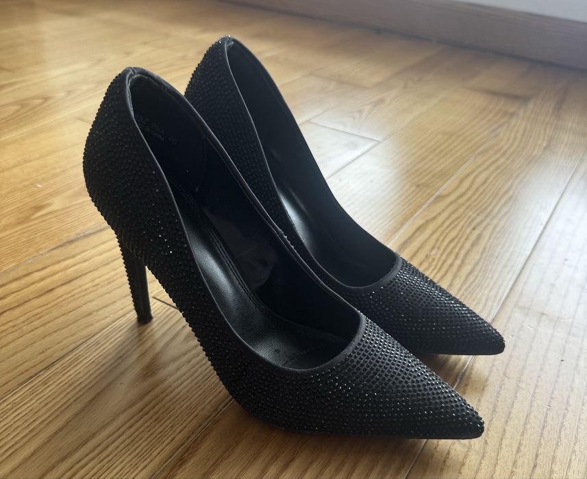 Buty na obcasie Mohito z cyrkonii okazja 36