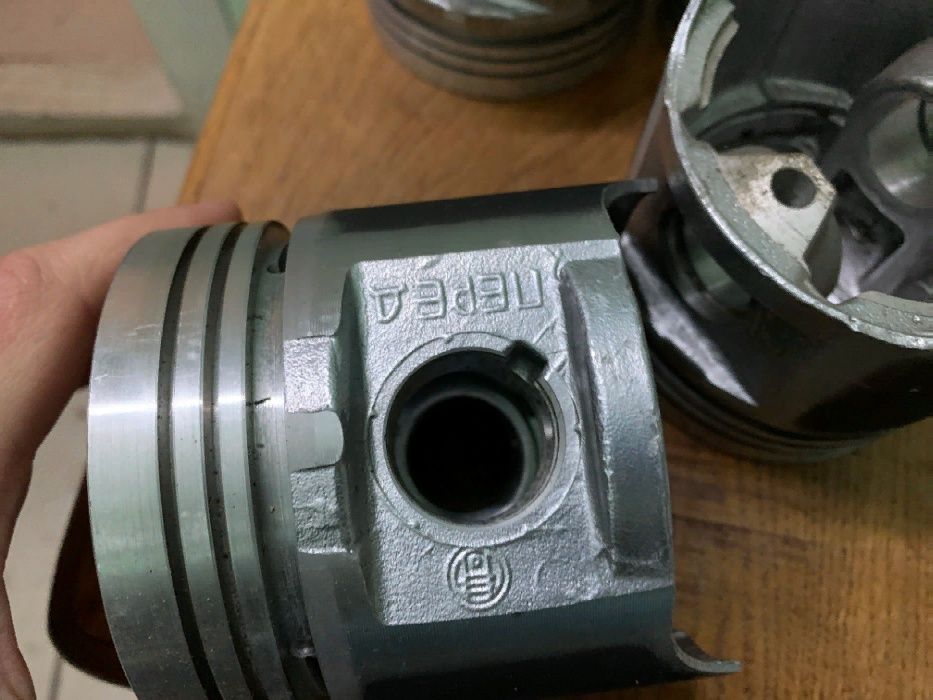 Поршня 92.0 Газ-53 УАЗ Волга Д=402