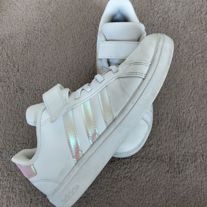 Białe buty Adidas r.35