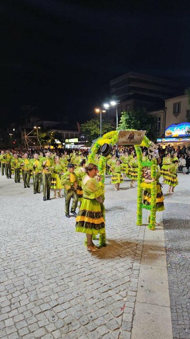 Trajes para marchas