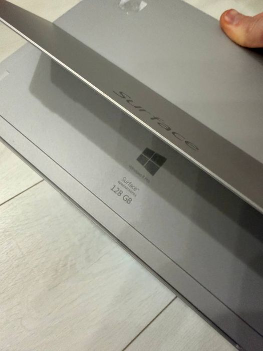 Microsoft Surface Pro 3 4/128gb
