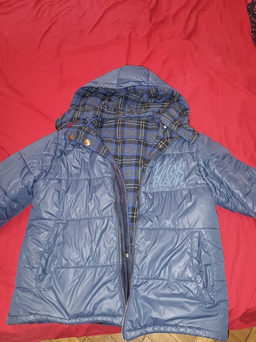Продається доросла куртка