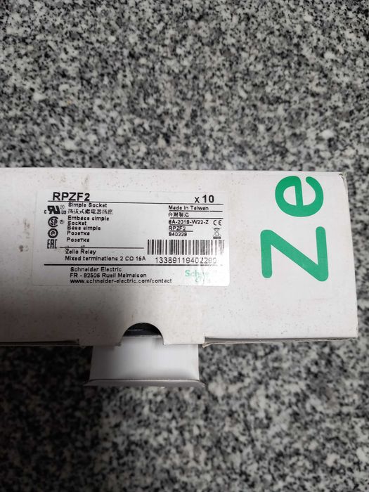 Reles + Bases Schneider 24vdc