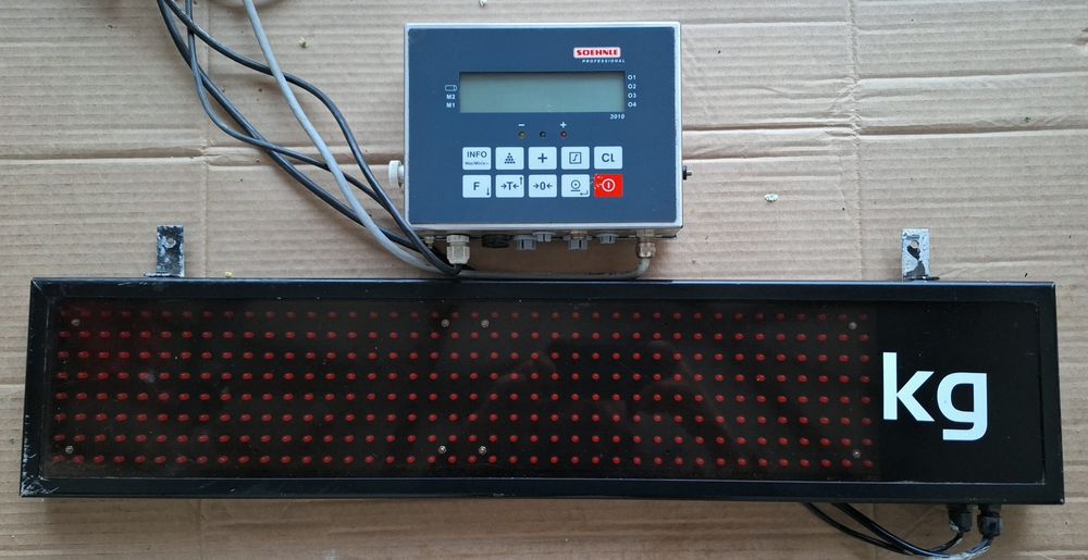 Waga Przemysłowa SOEHNLE PROFESSIONAL z Dużym Wyświetlaczem RGB - 1500