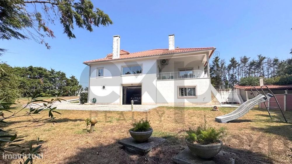 Moradia T5 perto da praia - Bárrio, Alcobaça