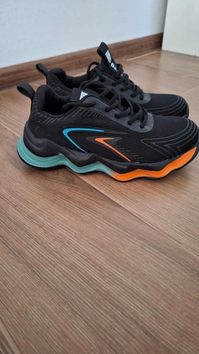 Buty robocze z blachą