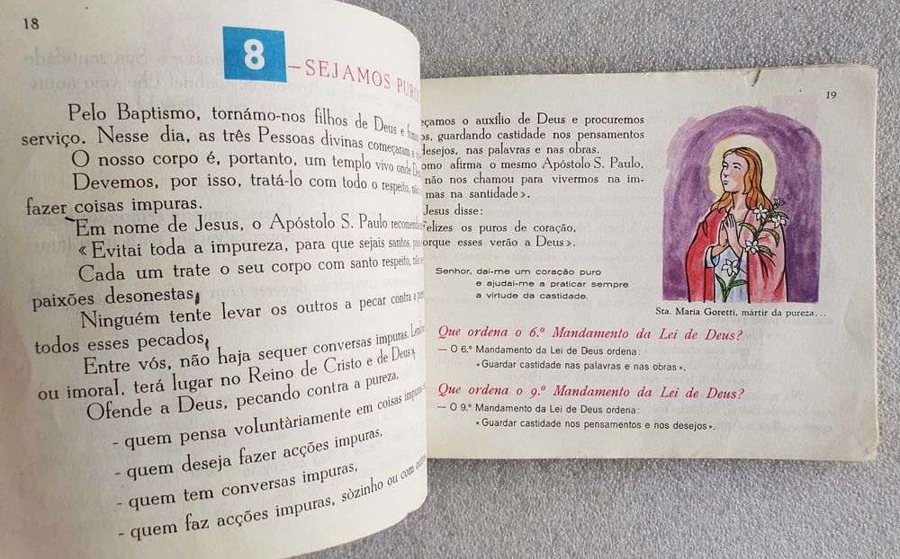Antigo ~ "LIVRO de RELIGIÃO " ~ Escola Primária ~ 3ª Classe ~ 1964