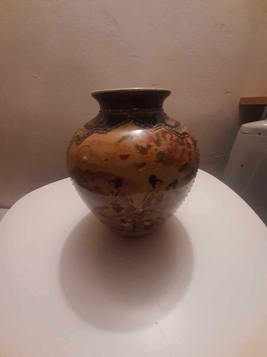 Chiński wazon gruby