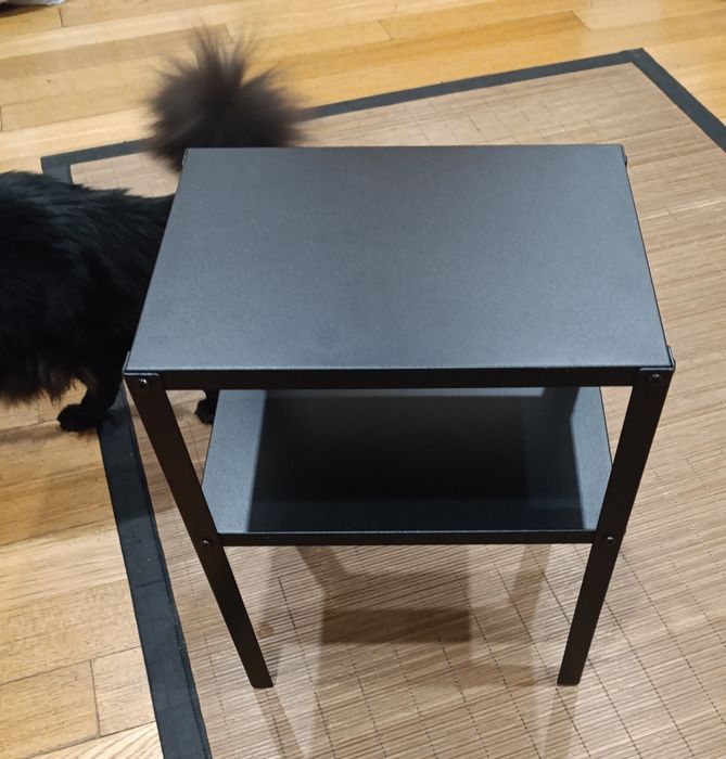 Mesa de cabeceira IKEA