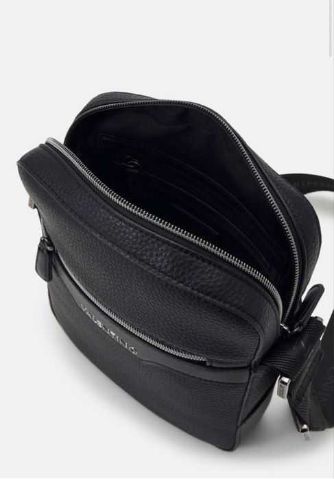 Чоловіча сумка Hugo Ethon 2 50535669,  Valentino Efeo bag VBS7O920001, KARL LAGERFELD K/IKON CROSS BODY BLACK A3M30167-999