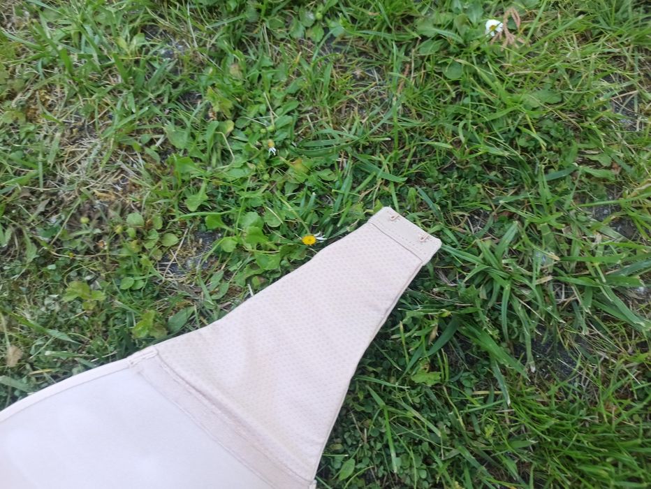 65D Wonderbra stanik strapless samonośny łapki gładki