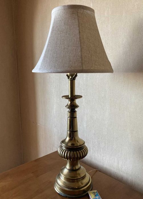 Лампа интерьерная настольная или на пол. h-70 cm. вес 3,66 кг