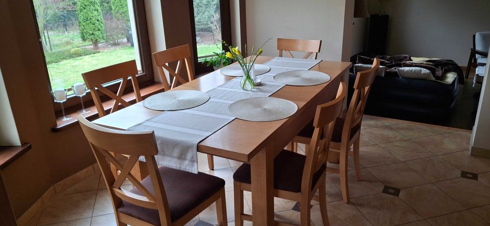 Stół do salonu +8 krzeseł