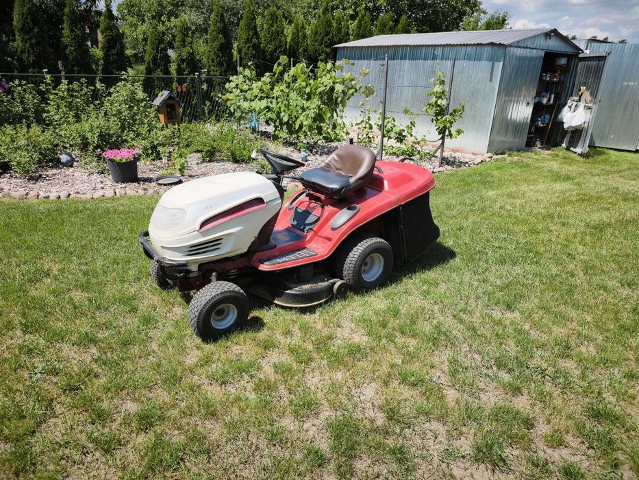 Traktorek kosiarka MTD GUTBROD GLX92RHL briggs 17,5KM 92cm HYDRO