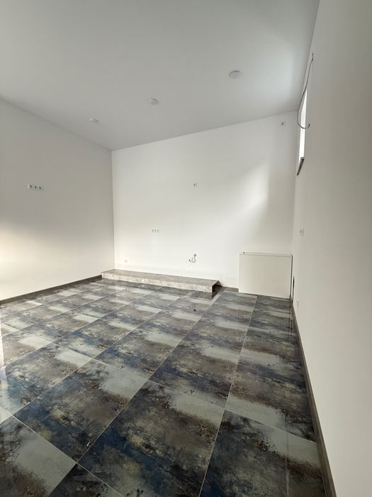 Оренда приміщення на Чміленка