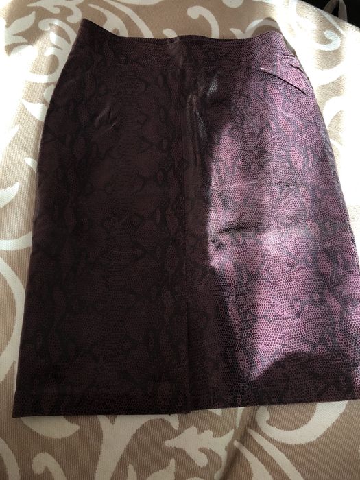 Юбка шкіряна, кожаная миди, фиолетовая, змеиная кожа