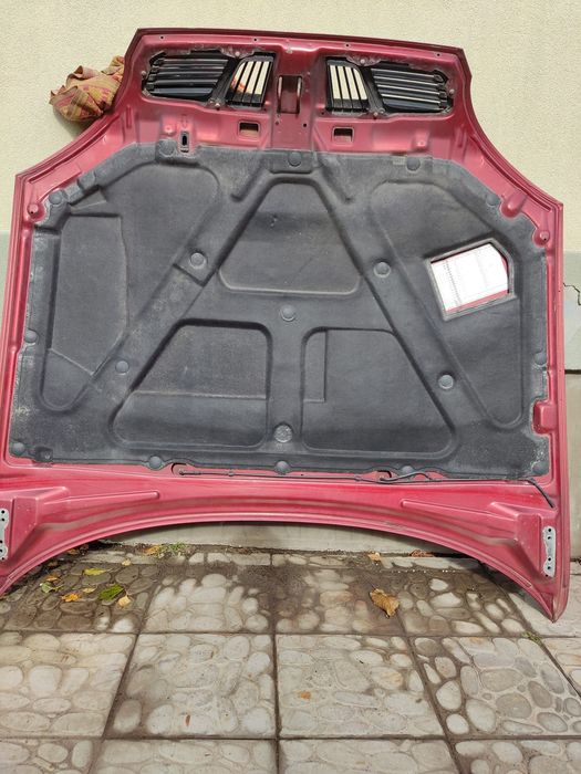 Капоти деу ланос