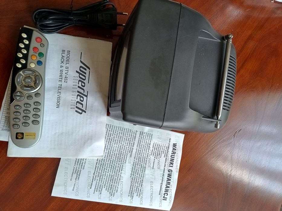 Телегупертетш. Телевізор.