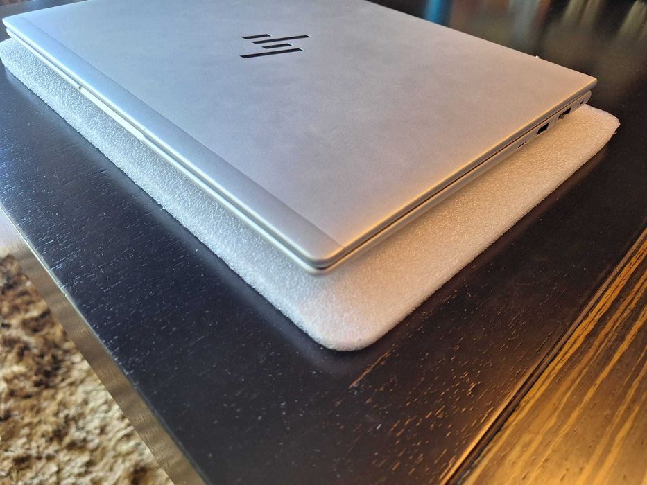 Hp Elitebook 640 G11 / I5 Ultra 135u / memória 24Gb / ssd 256gb