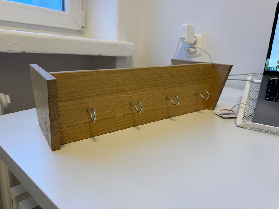 Wieszak drewniany wiszący - szafka do kompletu