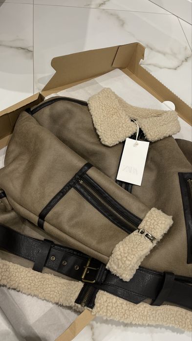 Жіноча Дубльонка Zara