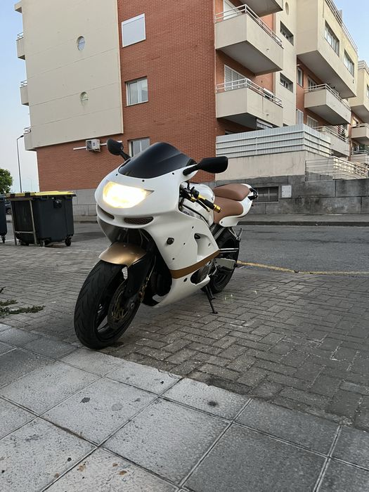 Kawasaki ninja ZX6R