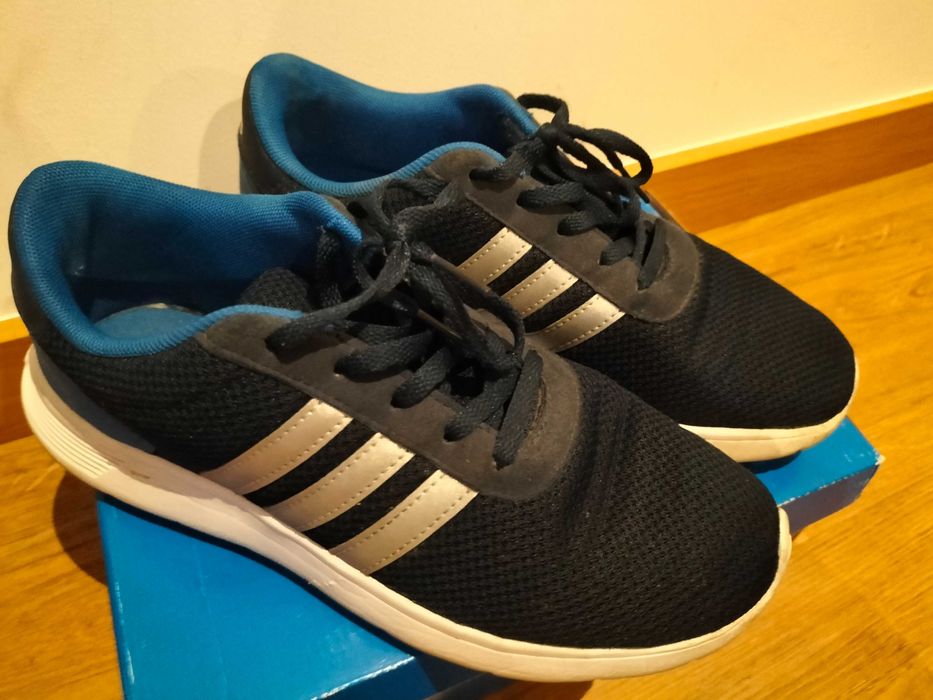 Ténis Adidas Neo