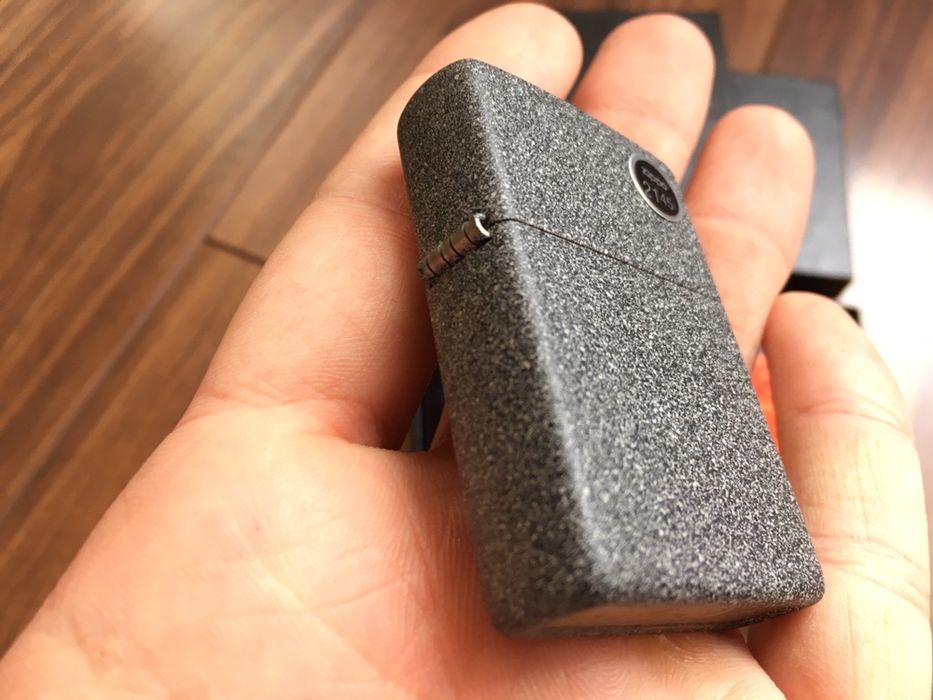 Новые оригинальные зажигалки Zippo 211 Iron Stone