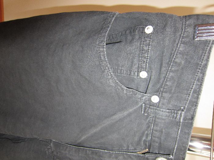 Calças de Sarja Pretas de Fecho Tom Maso Tam 40 Usadas