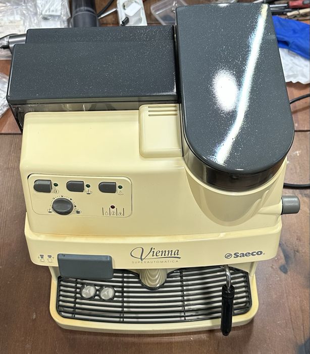 Кофемашина Saeco Vienna