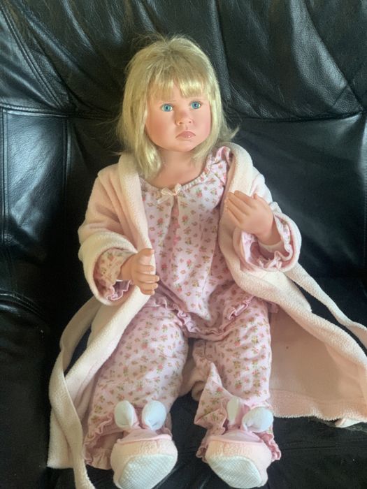 Lalka kolekcjonerska